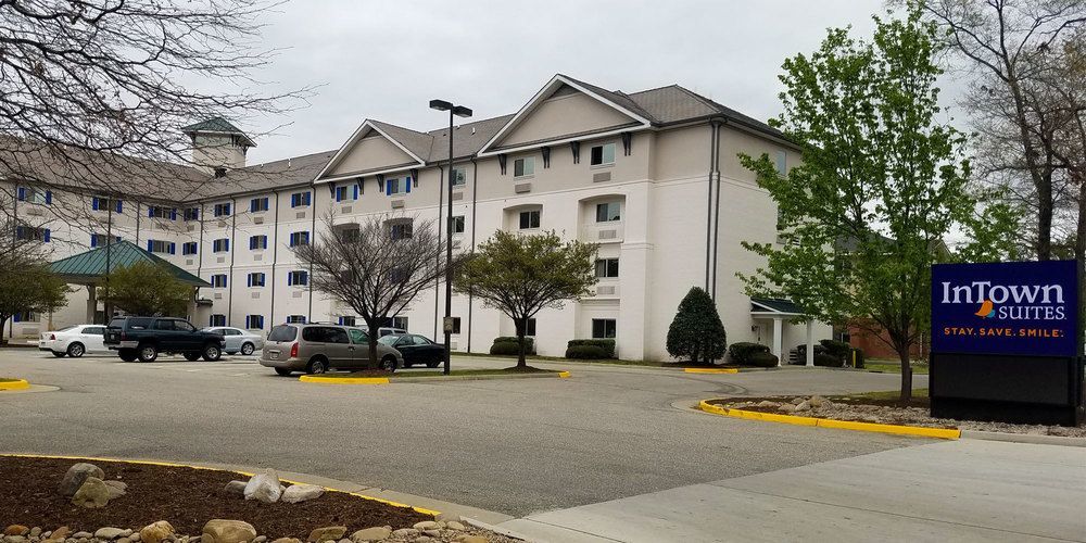 Crestwood Suites Of Newport News Exterior foto